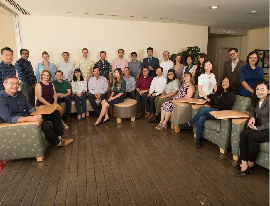 Faculty group photo.