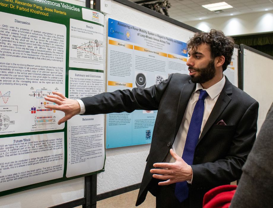 Student presenting his research at RSCA