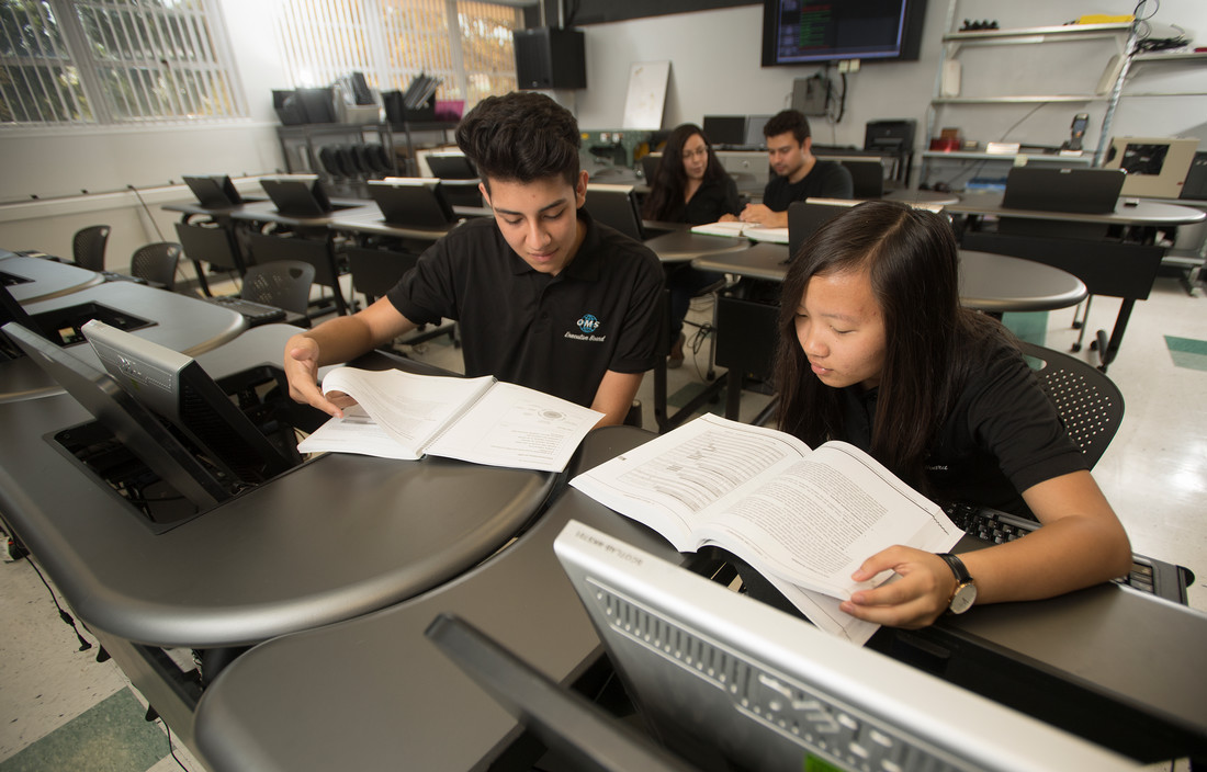 Students working together in the SCOT Lab