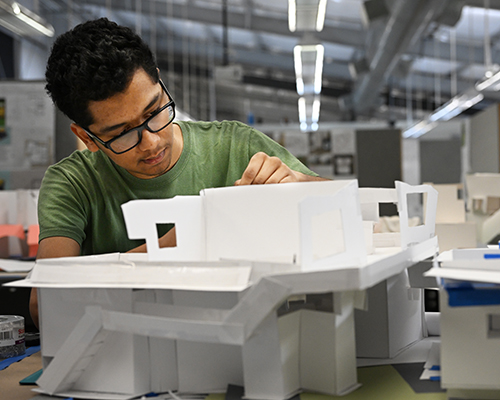 Luis Lazaro works on his model during his 1st Year Architecture studio