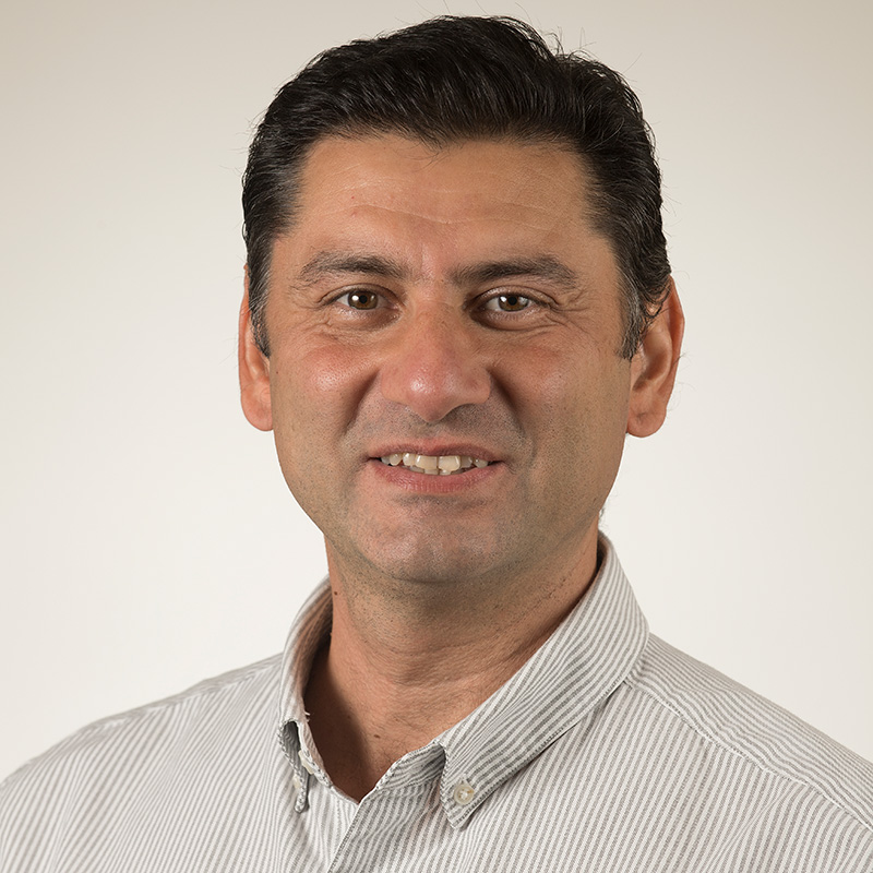 Farbod Khoshnoud