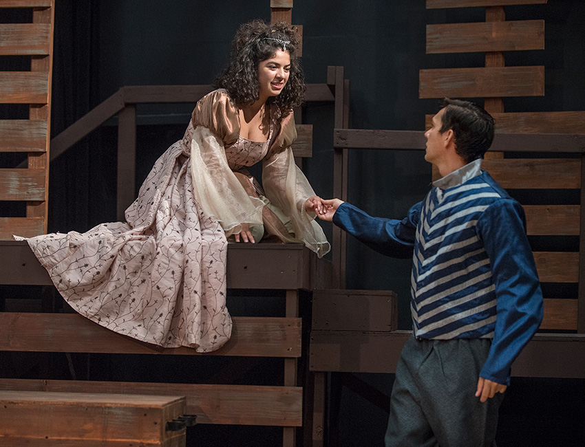 Romeo and Juliette production