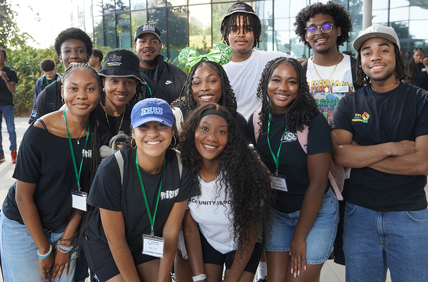 Students smile during RISE orientation