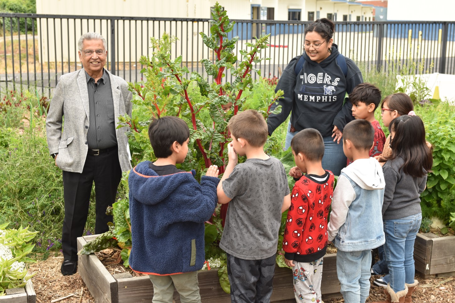 Dorough in the Garden with kids