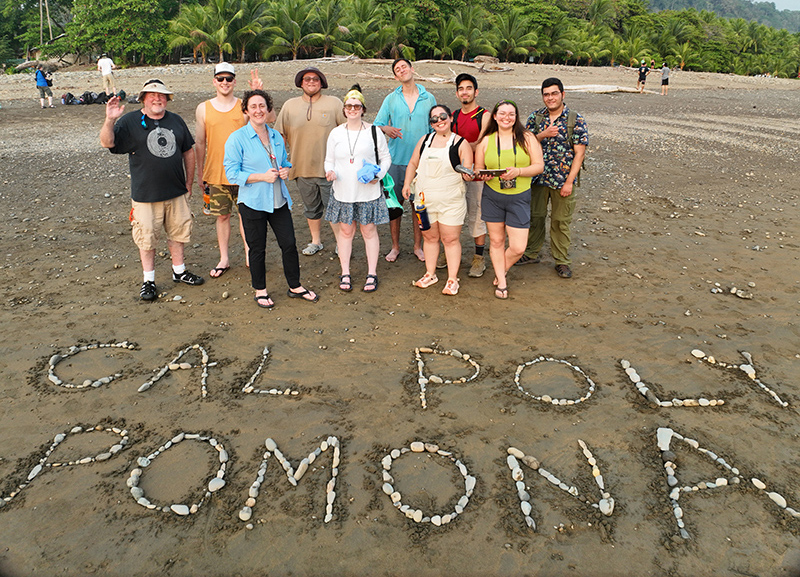 Geology students on a field trip in Costa Rica