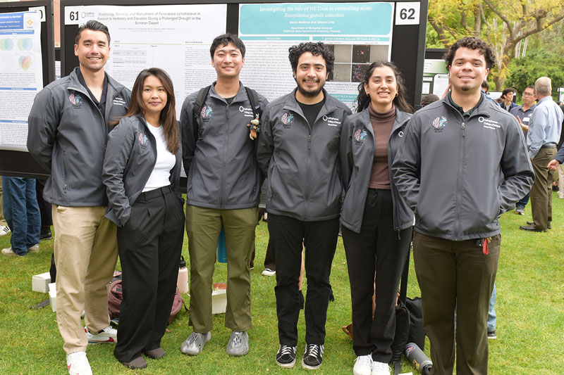 Tatiane Lima's lab students