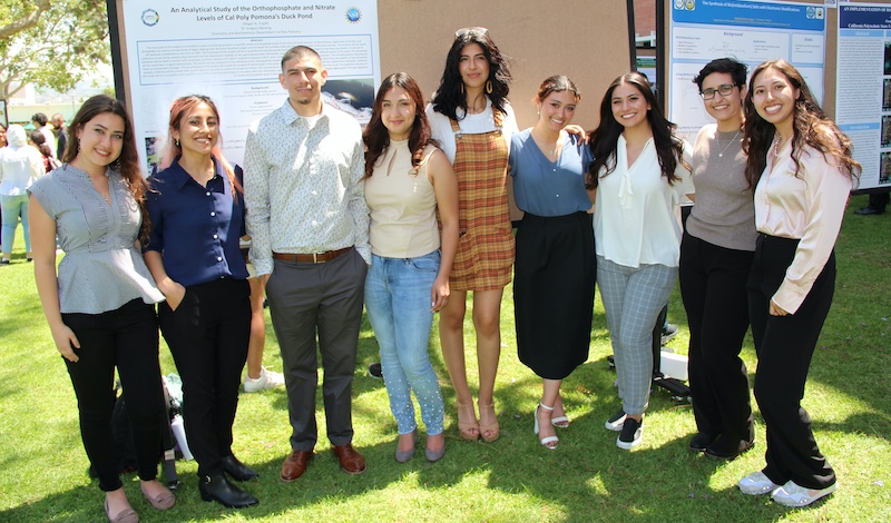 LSAMP scholars presenting at research symposium