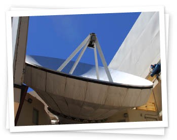 The Heinrich Hertz Submilimeter Telescope (SMT)