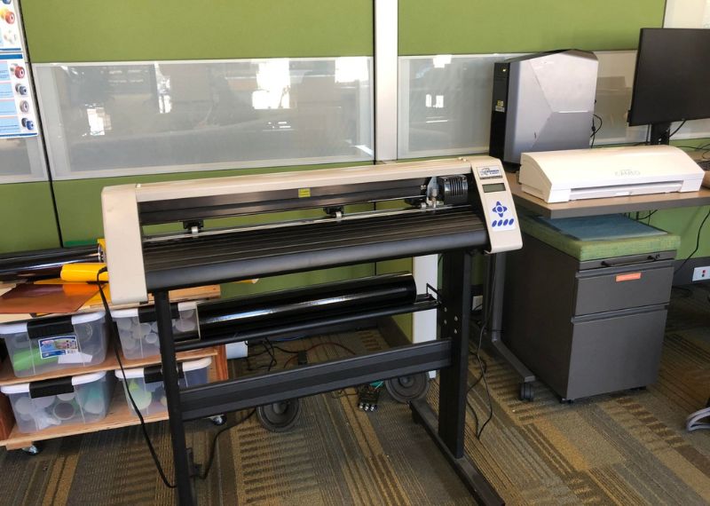 Vinyl cutter