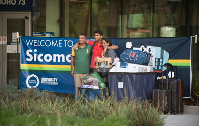 Students move in to the suites