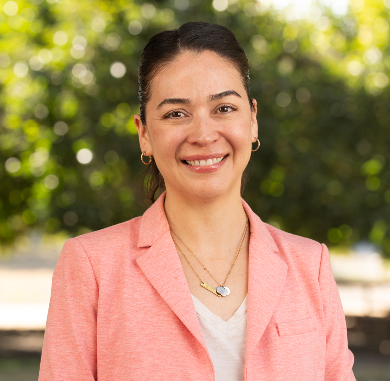 Rosa Lamas Serratos, MBA