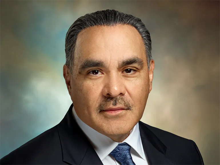Dr. Paul Martinez