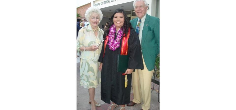 Ivee Yu pictured with Carol and Jim Collins