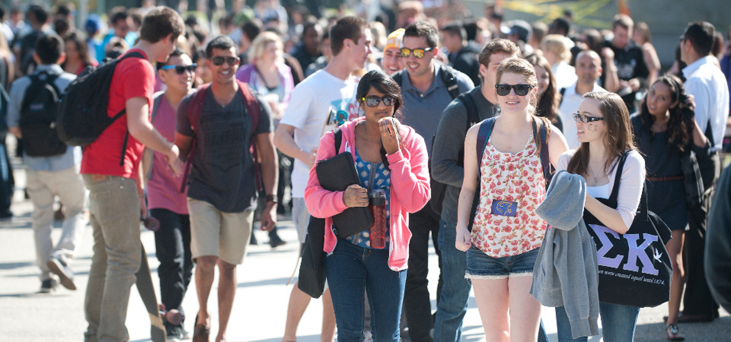 cpp students walking on campus