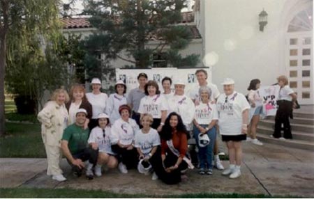 A group photo with Paula Sandoval